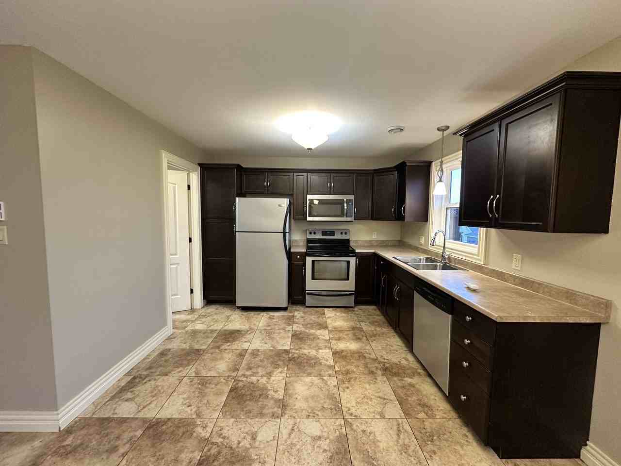 30 Senese St #1 - Photo 3 of 33