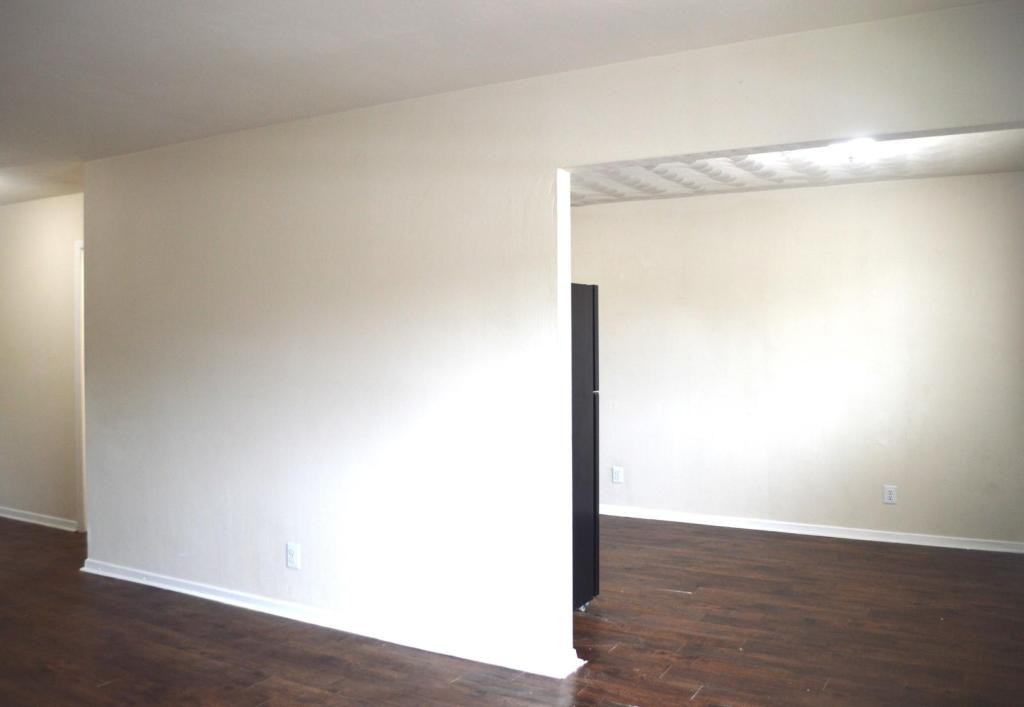 906 White Marsh Rd Apt A - Photo 2 of 9