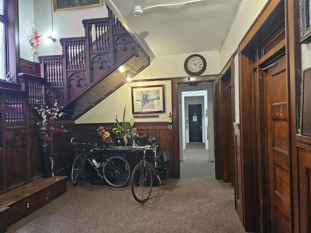 333 Elmwood Ave #12 - Photo 2 of 10