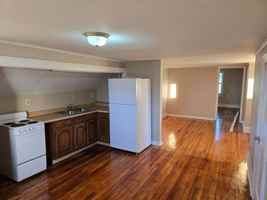 featured image of 2470 Collis Ave