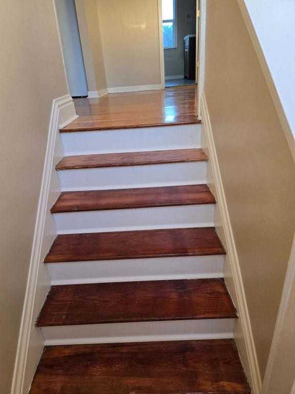 2470 Collis Ave - Photo 6 of 6