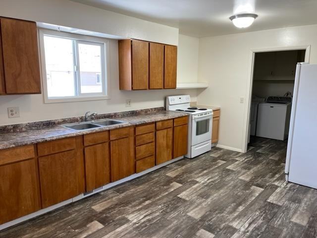 405 Maple Ave - Photo 3 of 12