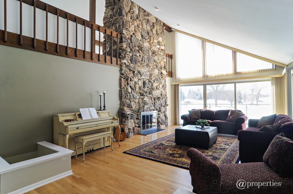 60 Witt Rd - Photo 2 of 19