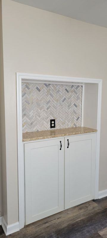 87 Jackson Ave - Photo 2 of 10