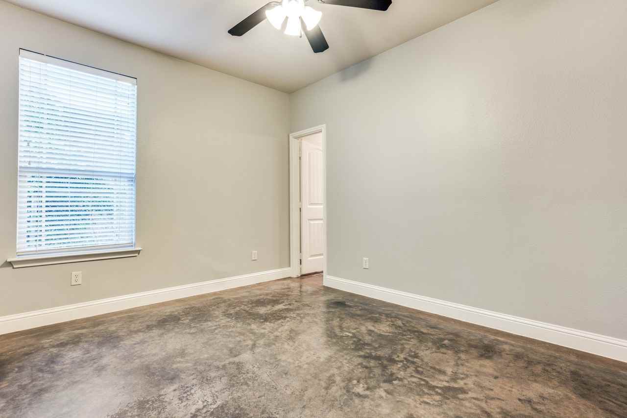 3116 Waits Ave #3116 - Photo 3 of 18