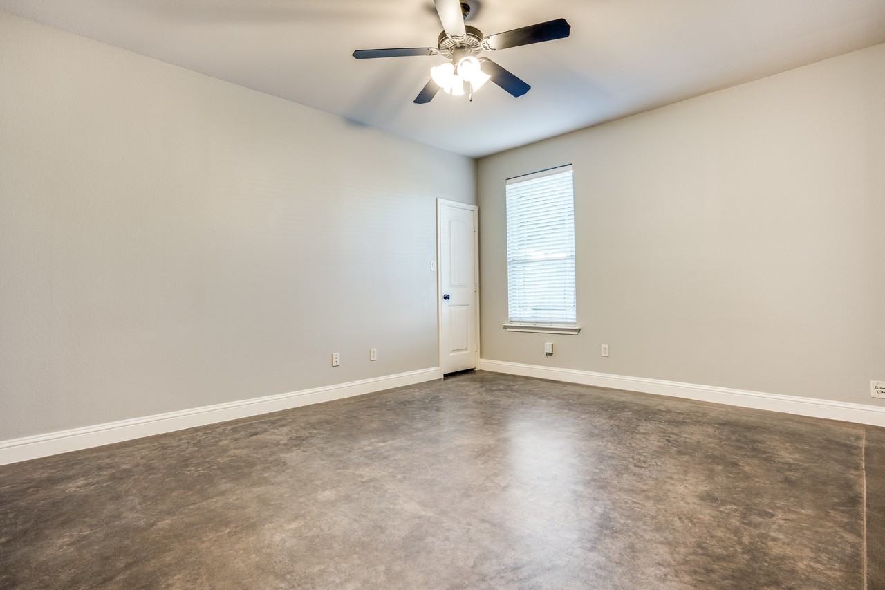 3116 Waits Ave #3116 - Photo 2 of 18