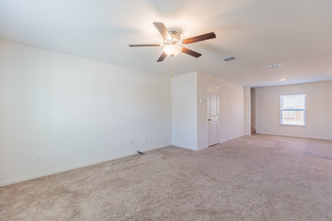 7247 Calypso Cyn - Photo 4 of 30