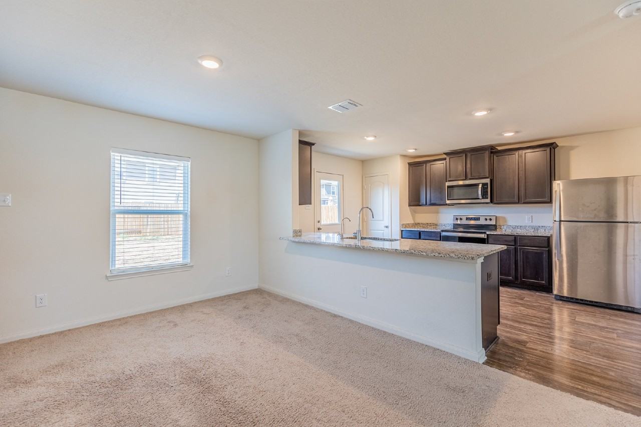 7247 Calypso Cyn - Photo 7 of 30