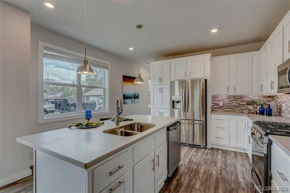 1775 Alton St - Photo 6 of 15