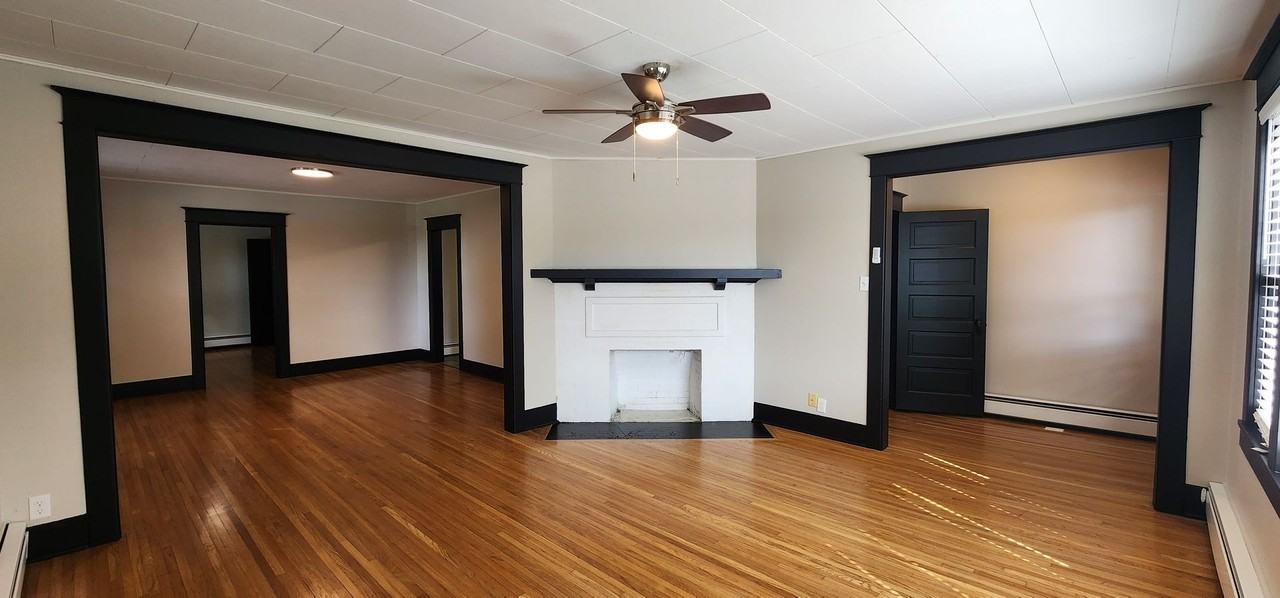 Welcome to Albina Apartments! - Photo 2 of 4