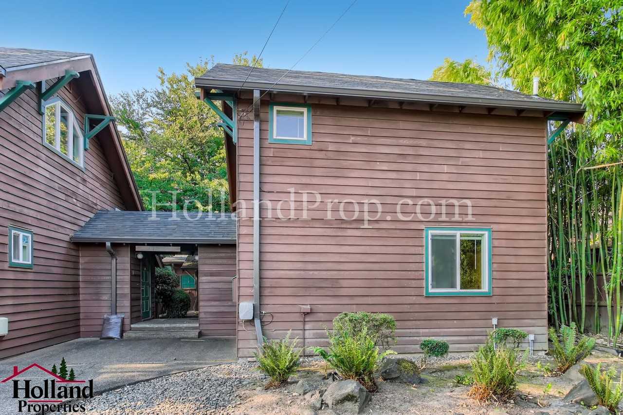 Main 1719 - Hill - Photo 2 of 29