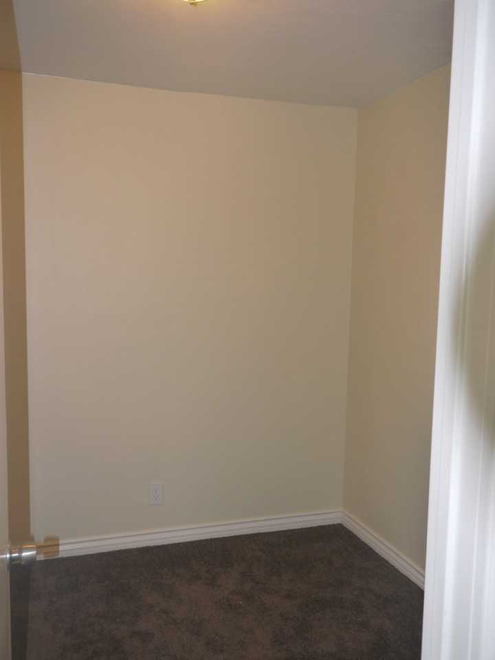 271 W 14th St - Photo 5 of 18
