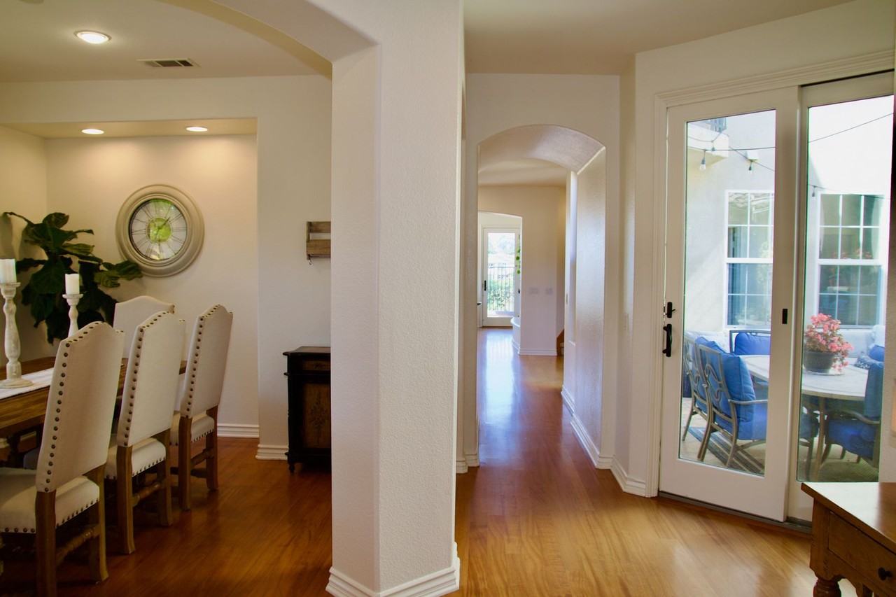 3266 Avenida Del Alba - Photo 4 of 50