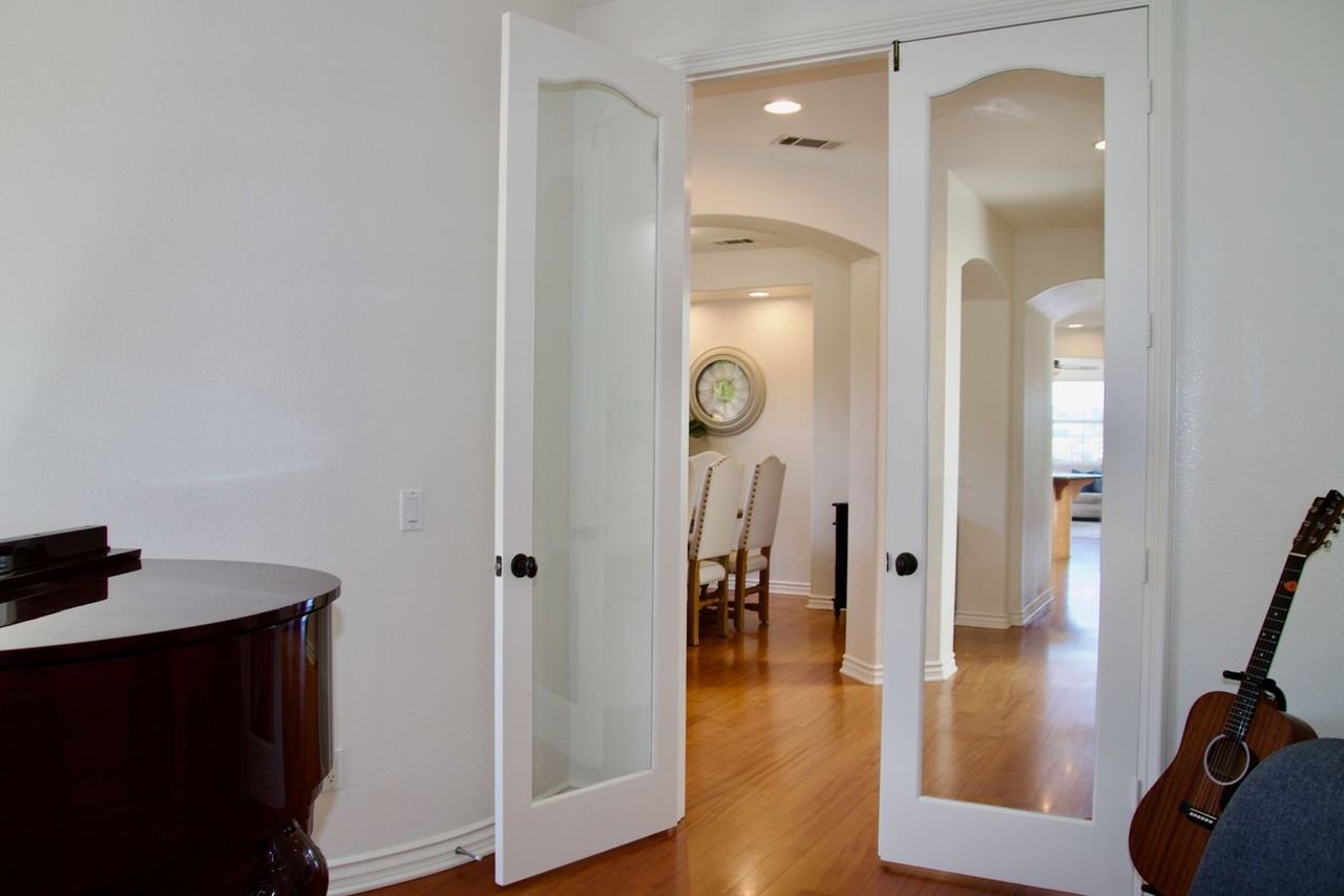 3266 Avenida Del Alba - Photo 7 of 50