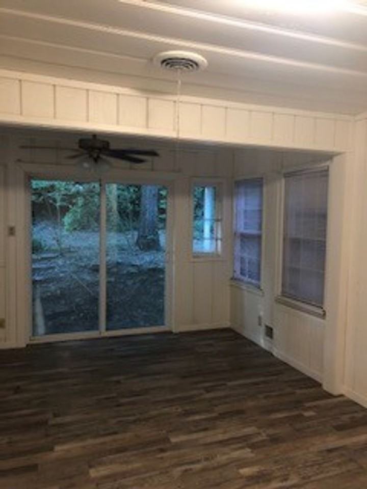 3204 Independence St - Photo 6 of 9