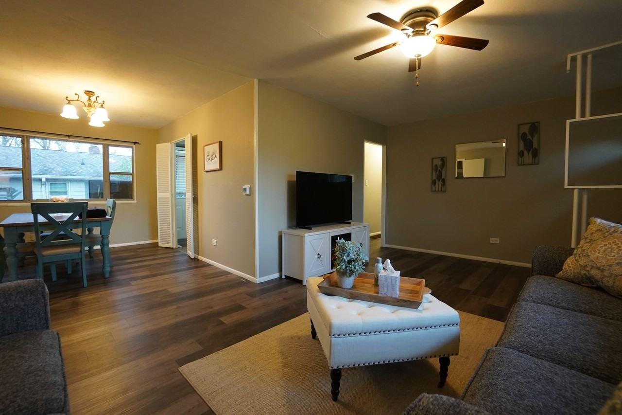 1200 Oakhurst Dr - Photo 4 of 19