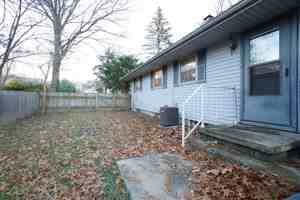 featured image of 1200 Oakhurst Dr