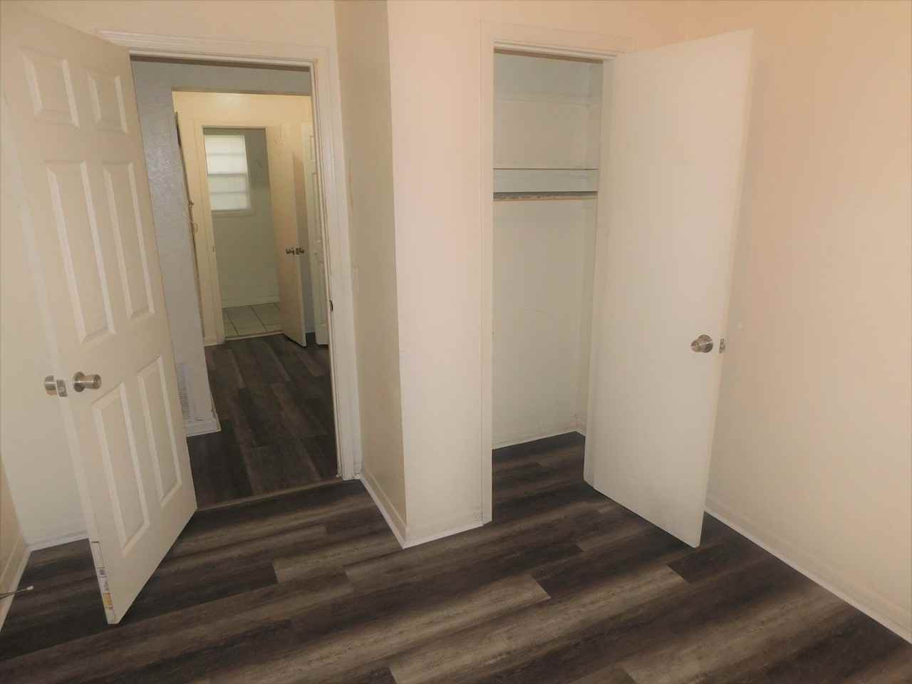 2125 Brackland St - Photo 6 of 8