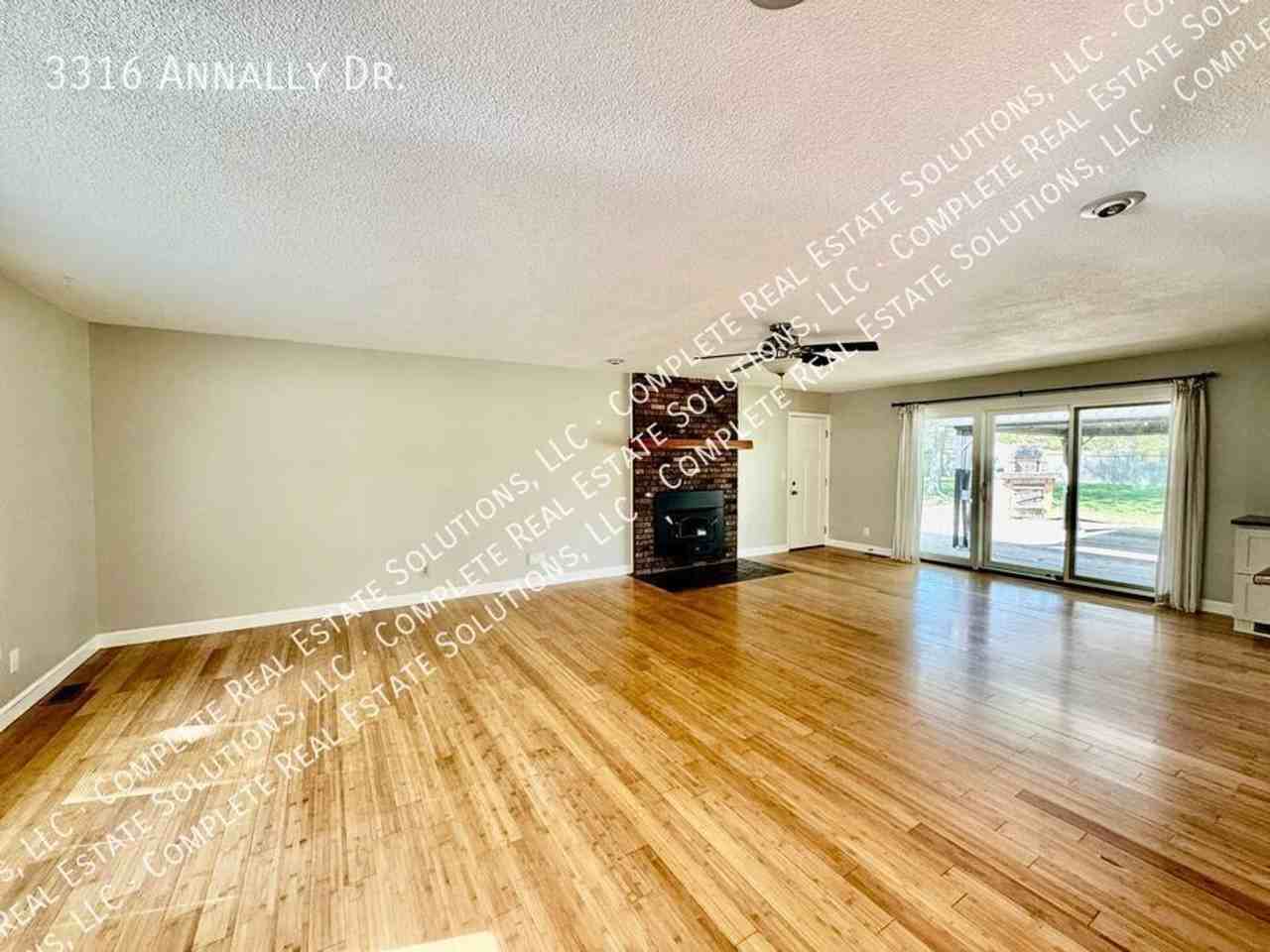 3316 Annally Dr - Photo 3 of 24