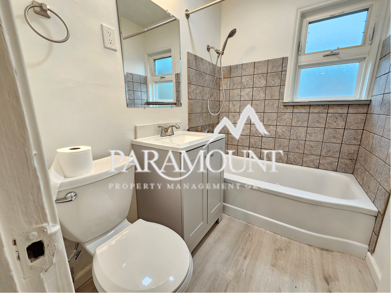 2131 4th St - Photo 4 of 6