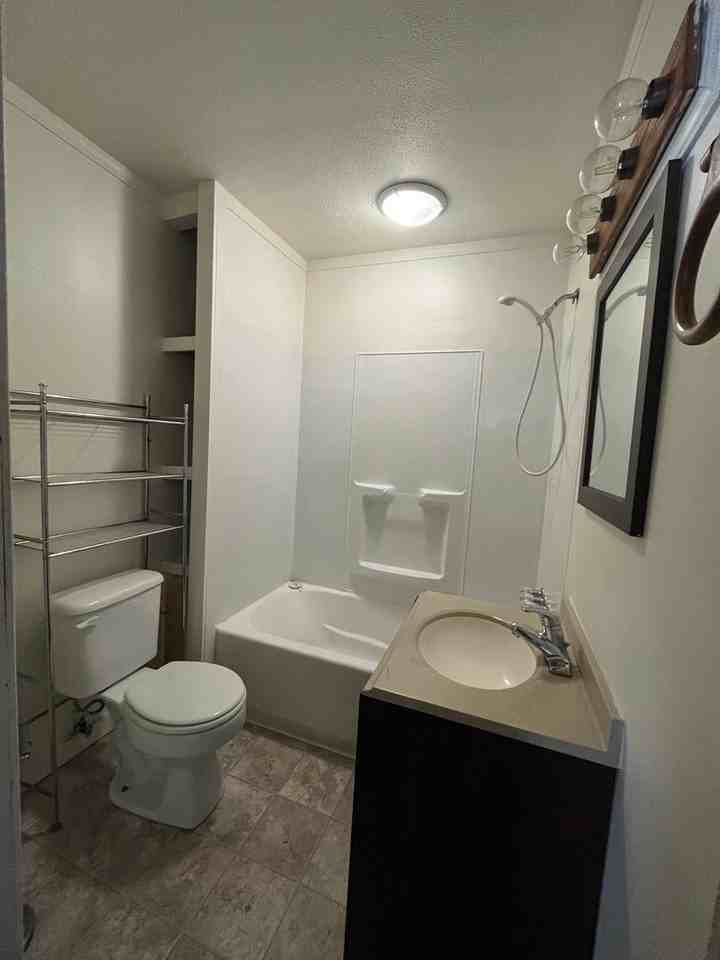 27191 N Us Highway 101 - Photo 3 of 15