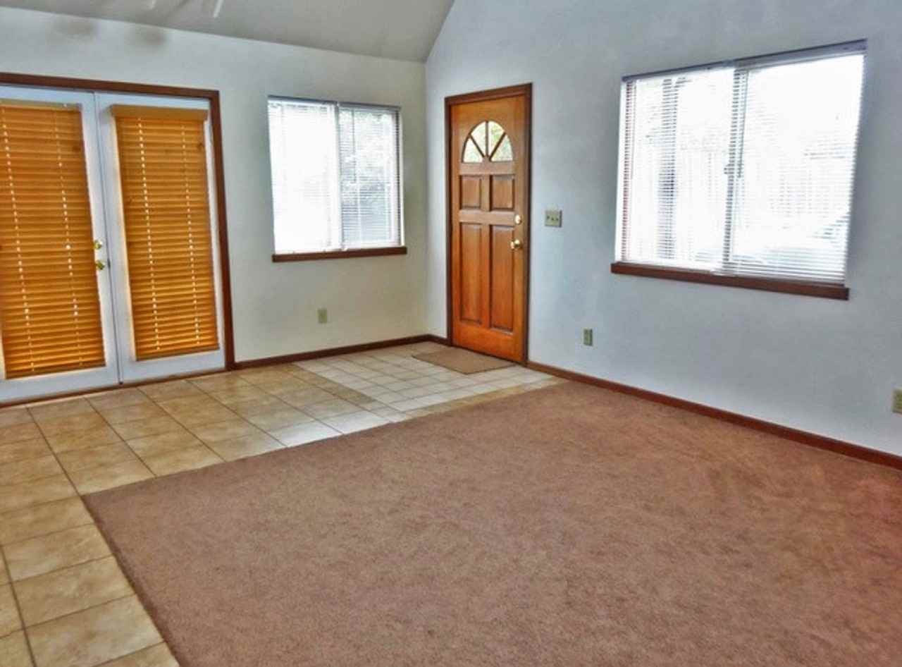 2204 Jay St - Photo 6 of 12