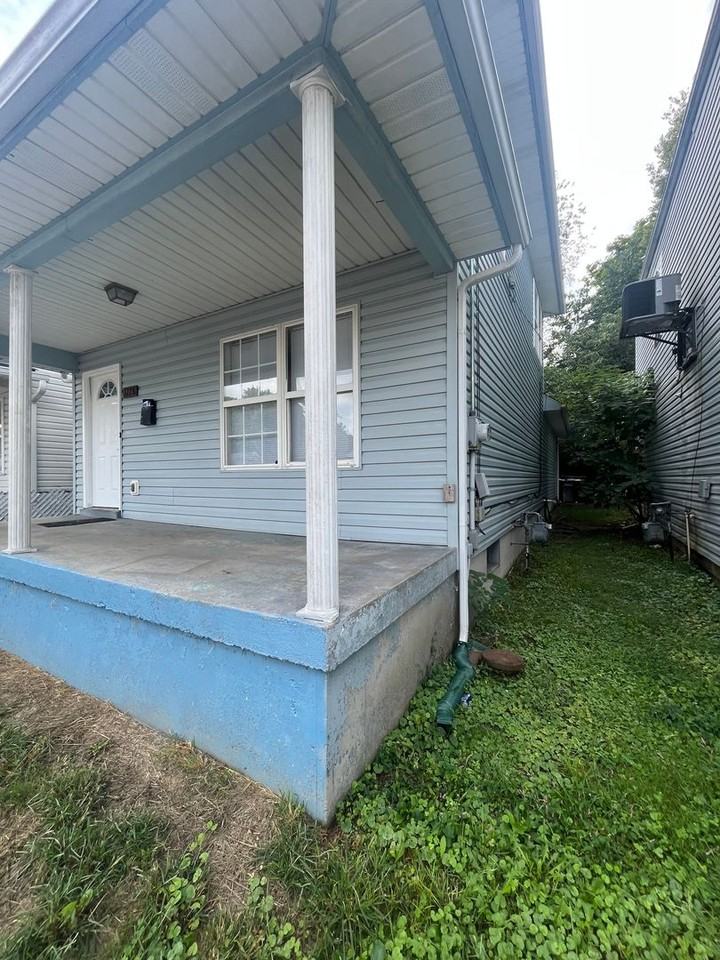 1728 West Oak Street - Photo 2 of 21