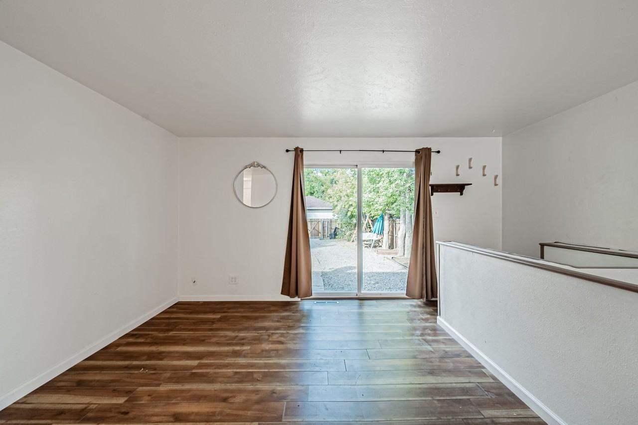 1625 Quebec St - Photo 6 of 31