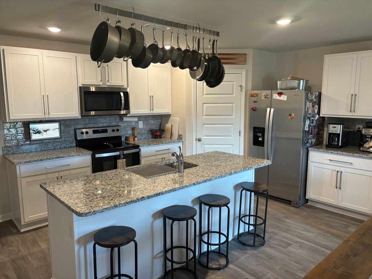 3172 Vista Del Mar Dr - Photo 3 of 24