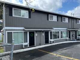 featured image of 2813 W Harvard Ave