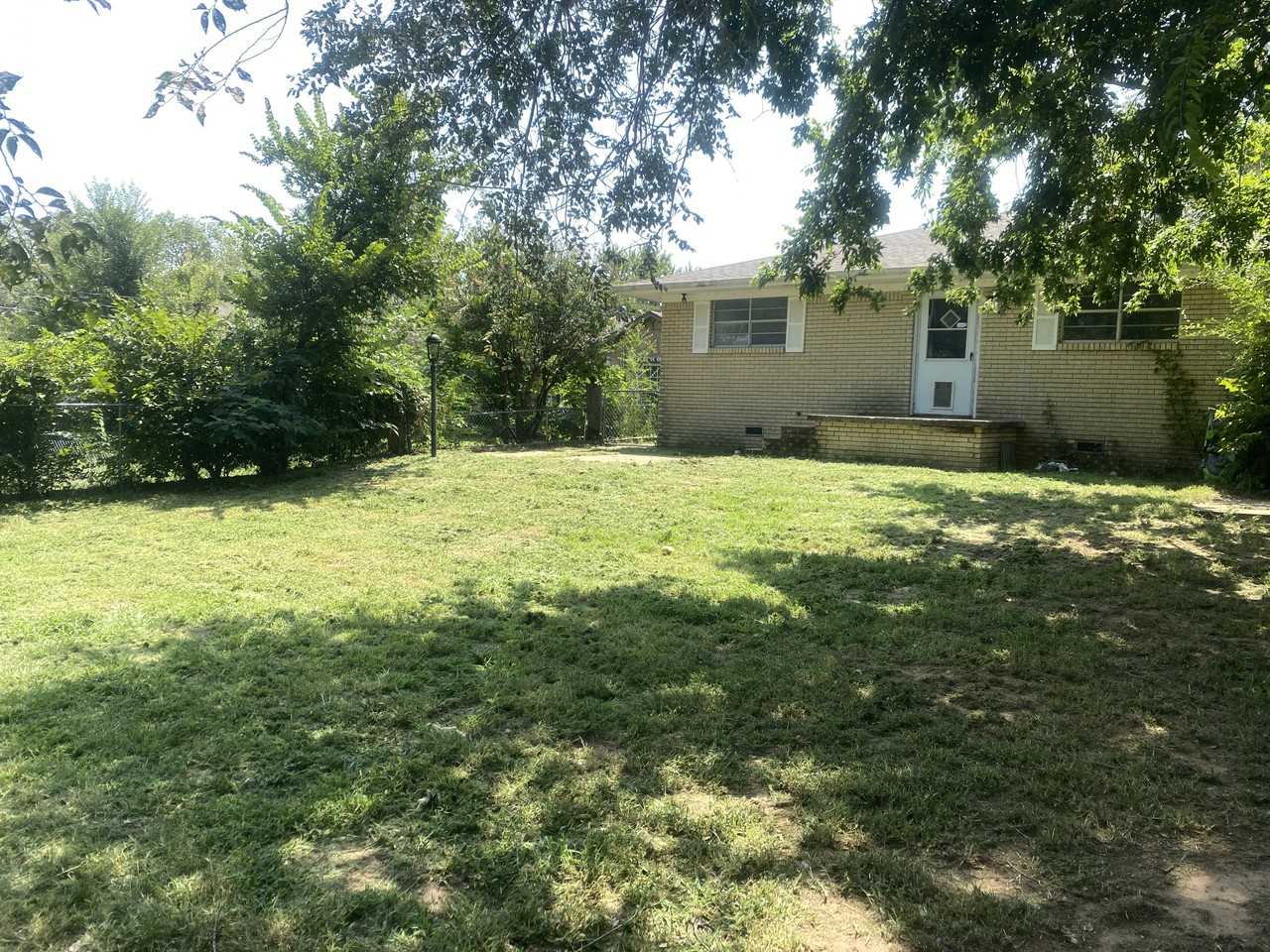 409 E Aquarium Pl #NA - Photo 2 of 5
