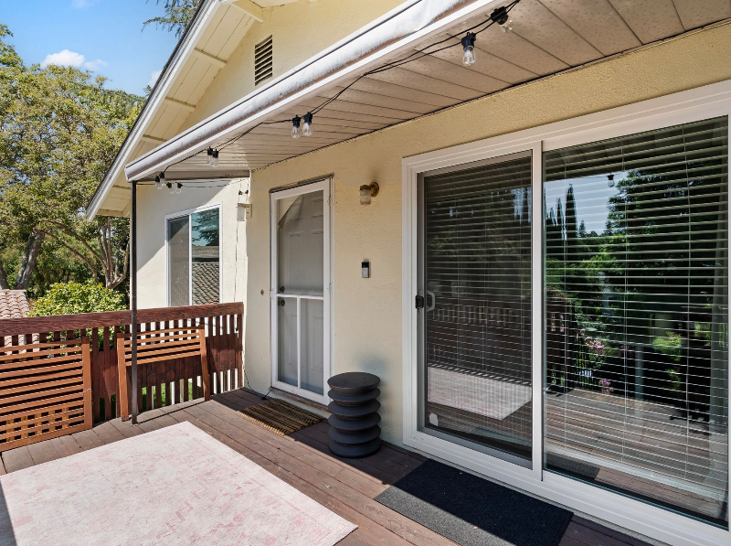 108 Glen Eyrie Ave #B - Photo 3 of 30