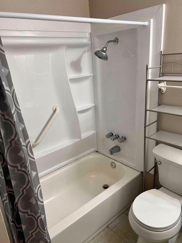 111 Orange St - Photo 3 of 10