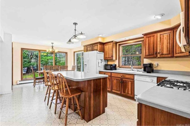 4 Willa Ln - Photo 3 of 15