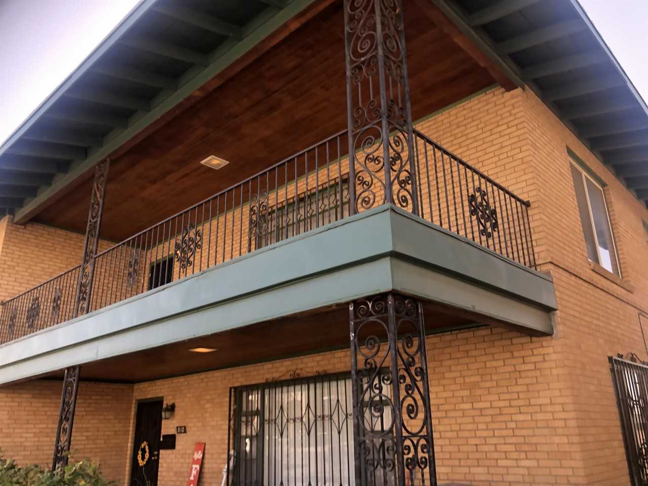 812 West Yandell Drive - Photo 2 of 26