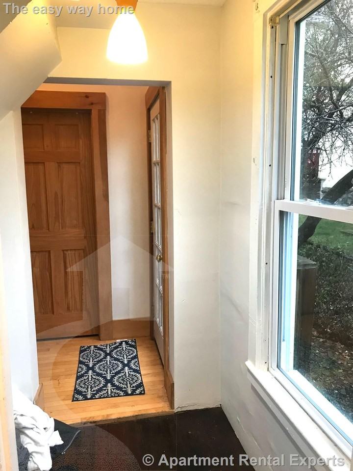 76 Curtis St #1 - Photo 5 of 14