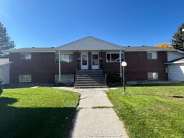 featured image of 2122 Saint Clair Rd