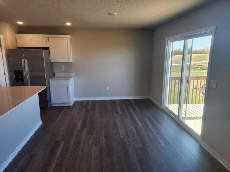 2508 Chan Drive - Photo 6 of 33