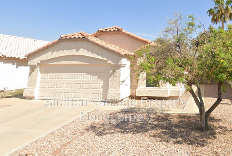 8932 W Kathleen Rd - Photo 3 of 13