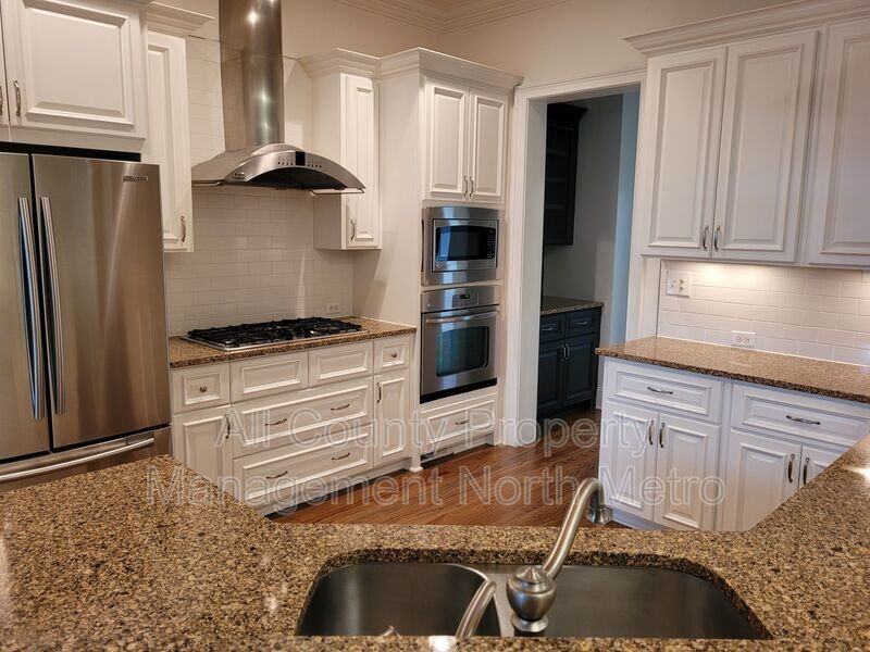 12036 Orchid Ln - Photo 4 of 12