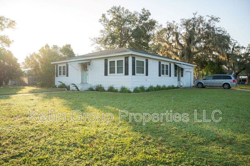 1805 East Fern Road - Photo 2 of 21