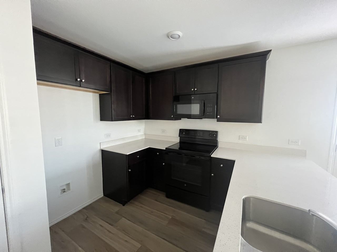 531 Cochran Dr - Photo 7 of 15