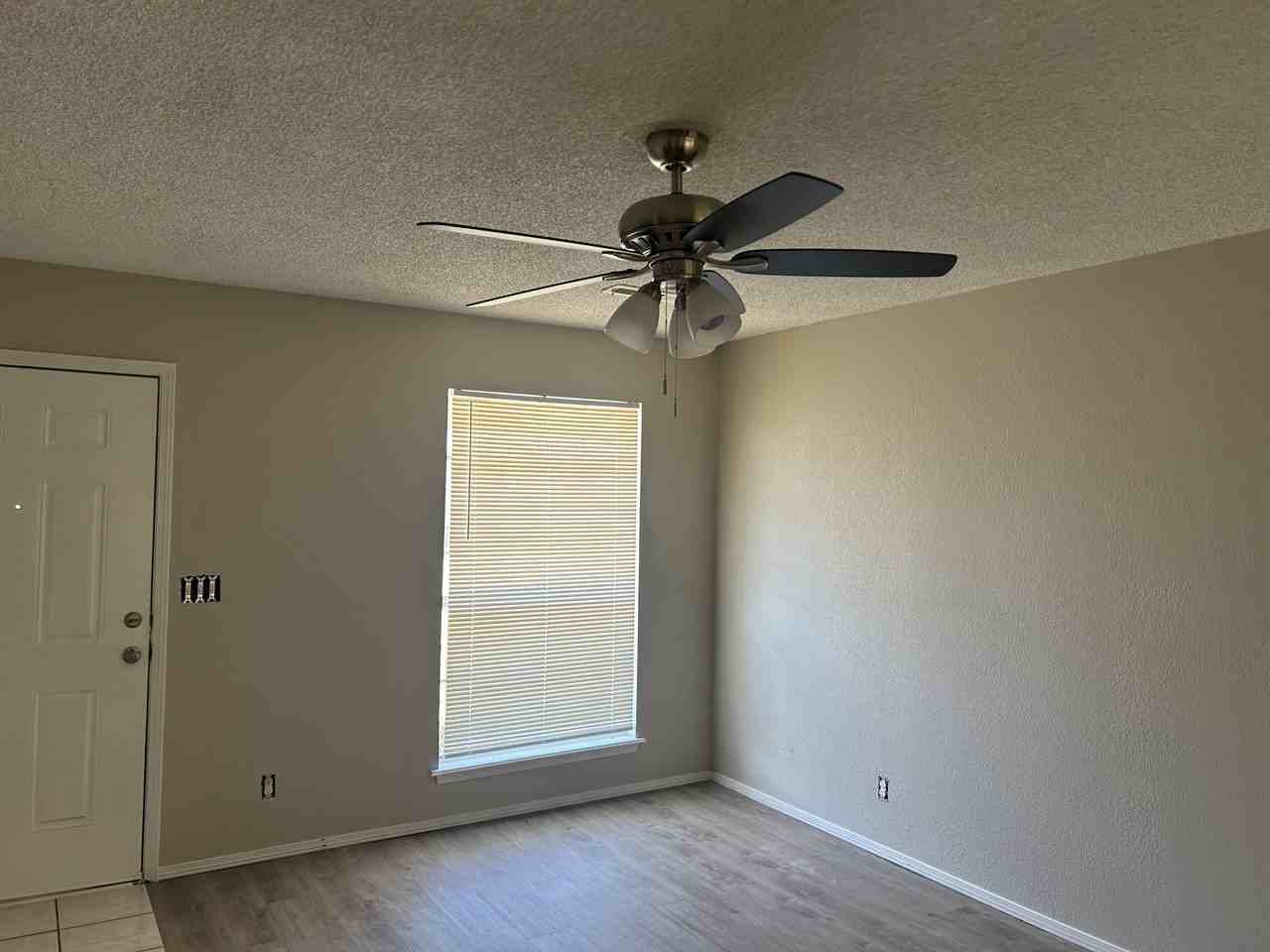 2925 S 131st East Ave - Photo 2 of 16