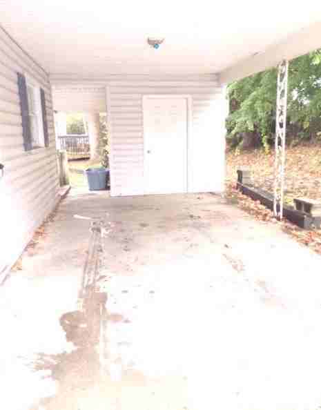 1510 Linden Ave - Photo 2 of 19