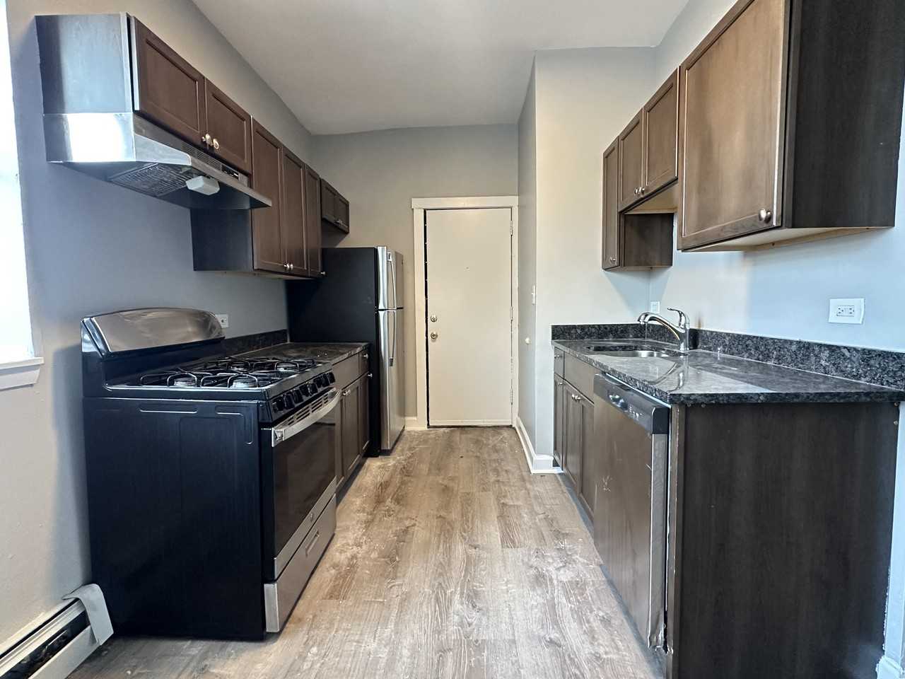 5645-57 W Washington Blvd - Photo 2 of 11