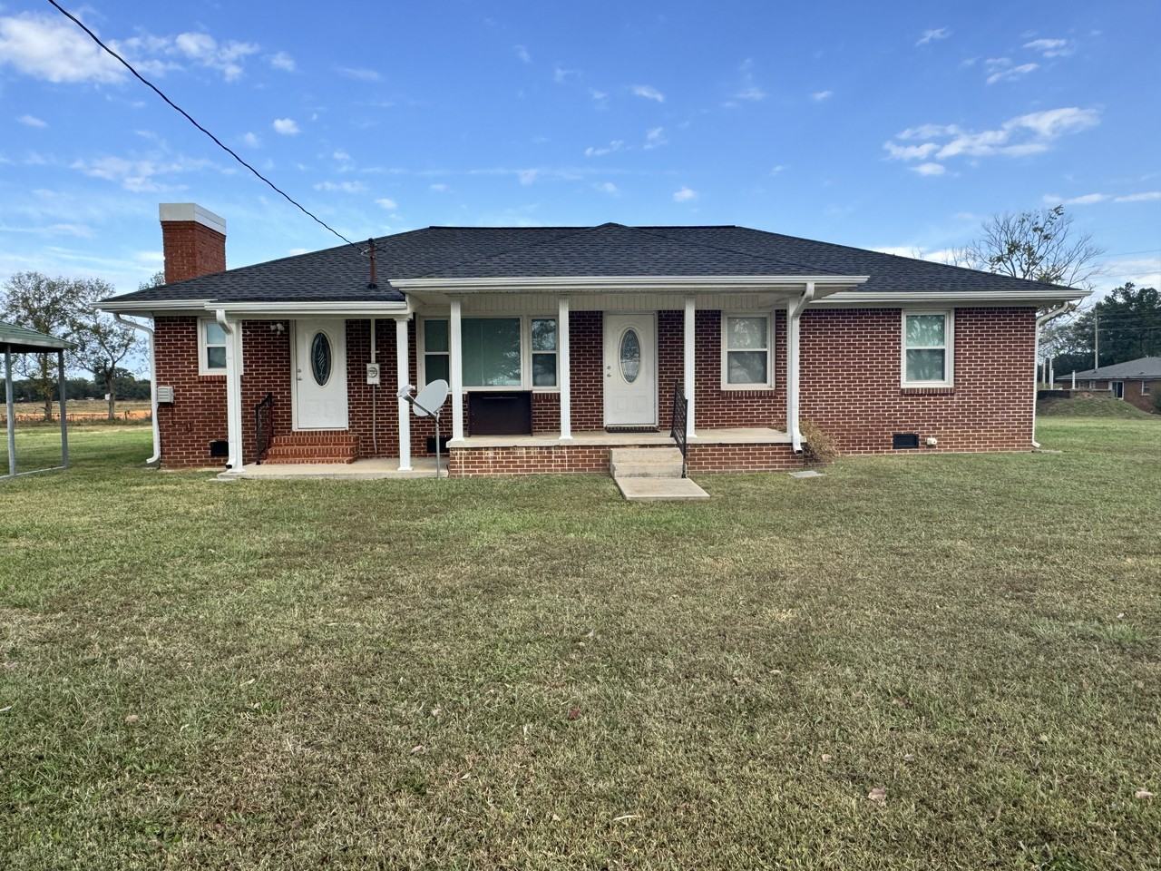 1315 Walker Ln - Photo 2 of 19