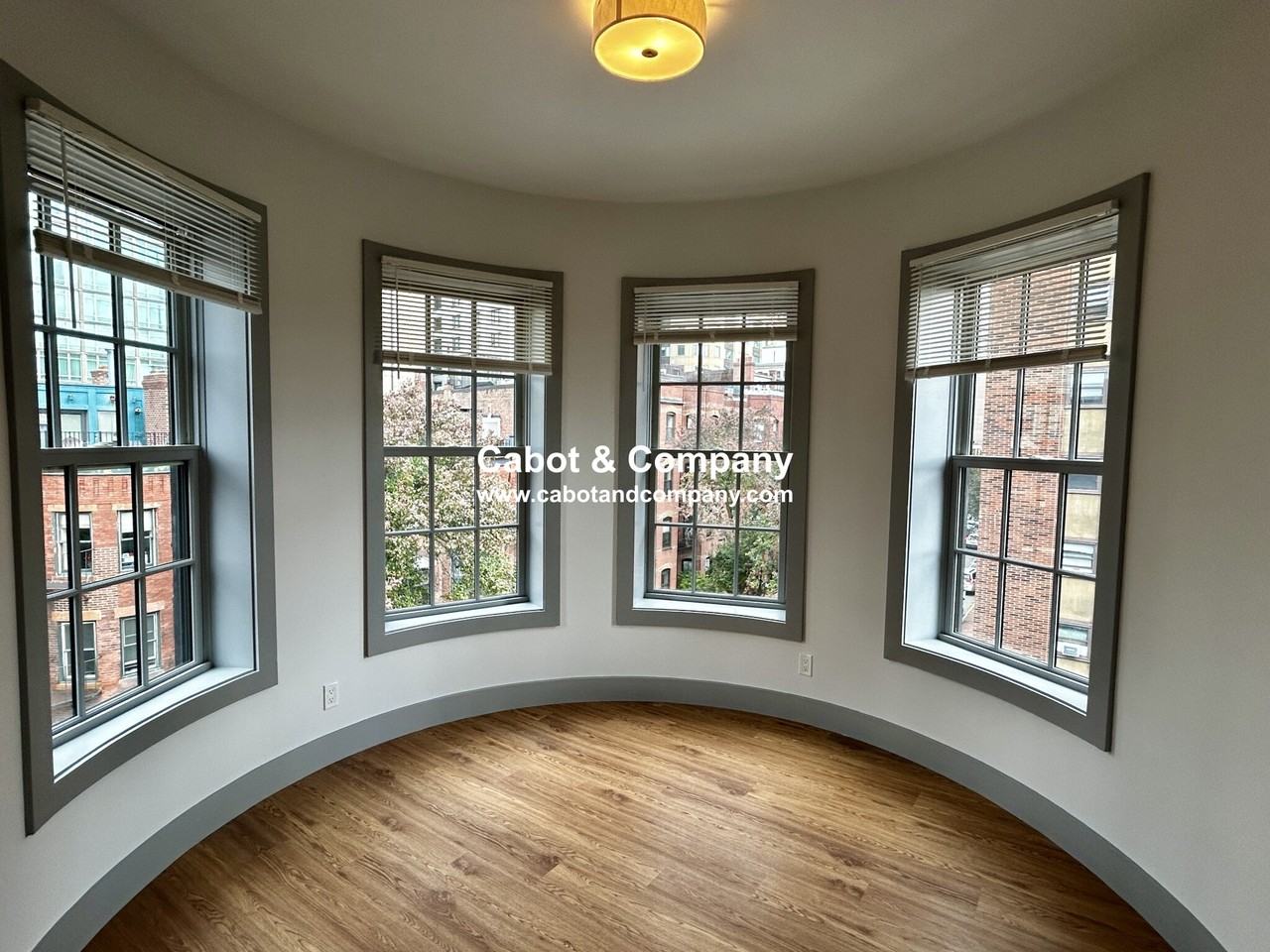 86 Saint Botolph St #13