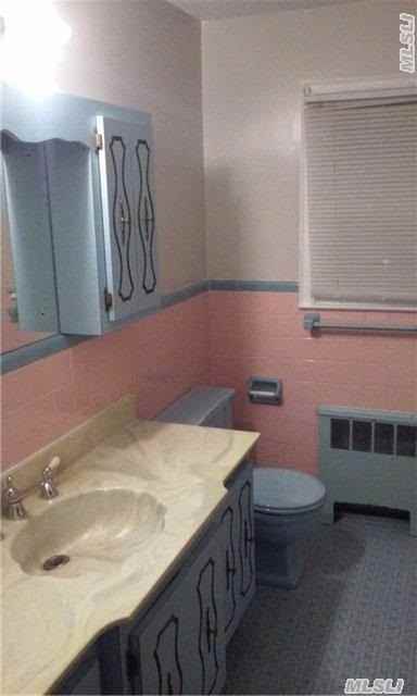 21 Elmwood Ave - Photo 3 of 10