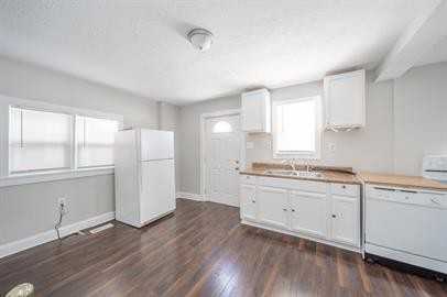 1734 Olive Street - Photo 4 of 23