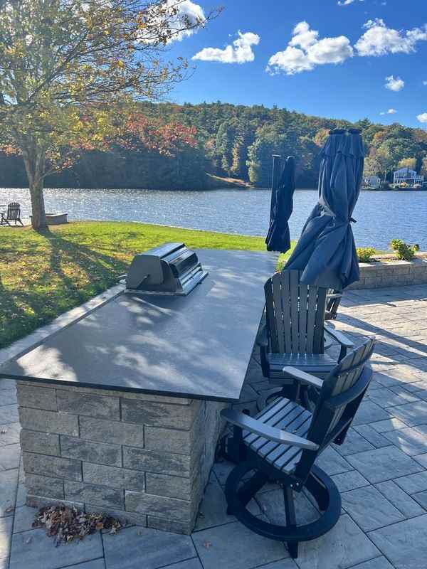 42C Shore Dr - Photo 3 of 17